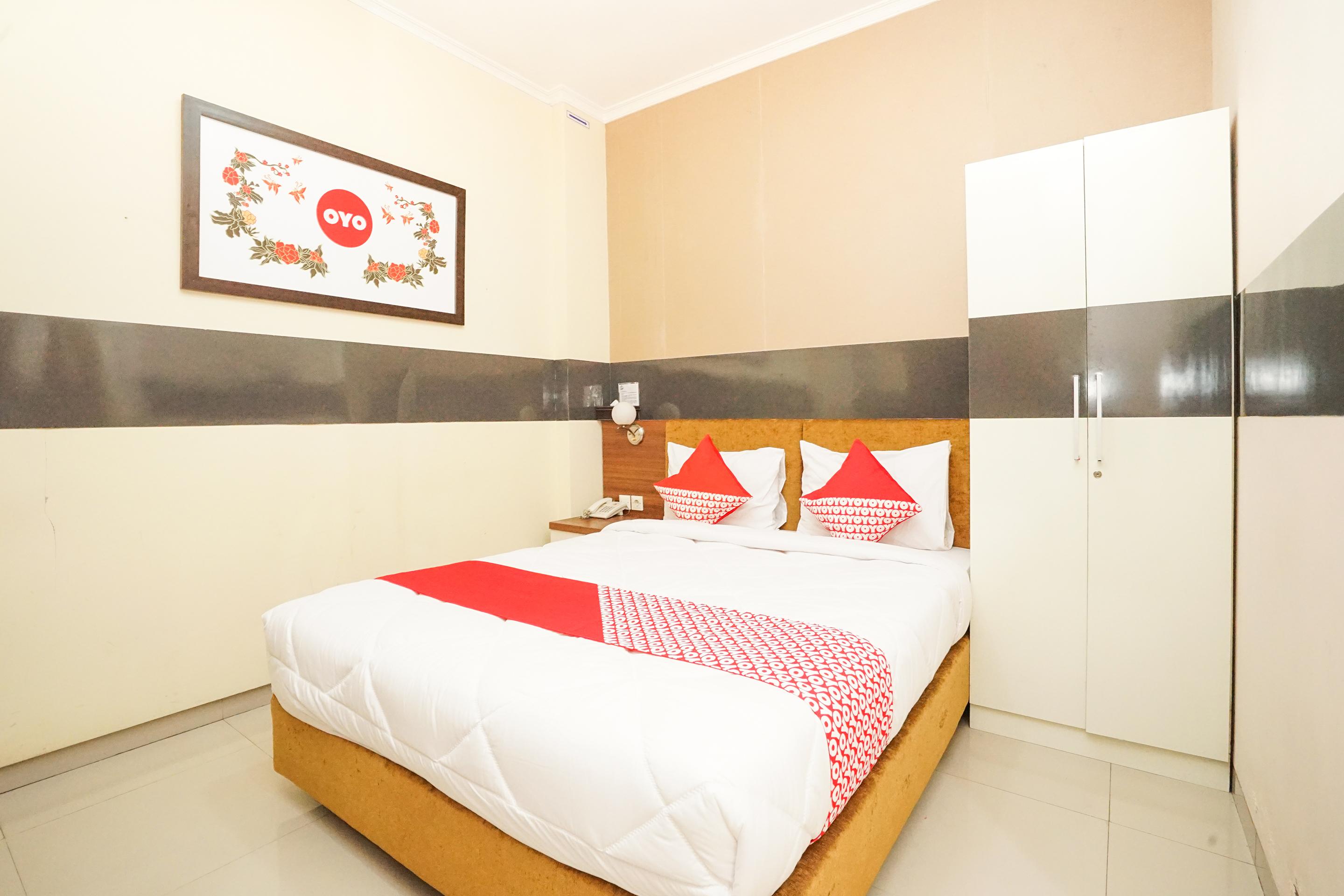 Oyo 450 Semampir Residence Сурабая Екстериор снимка